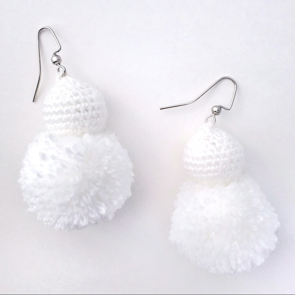 White Pompom & Crochet Bead Earrings